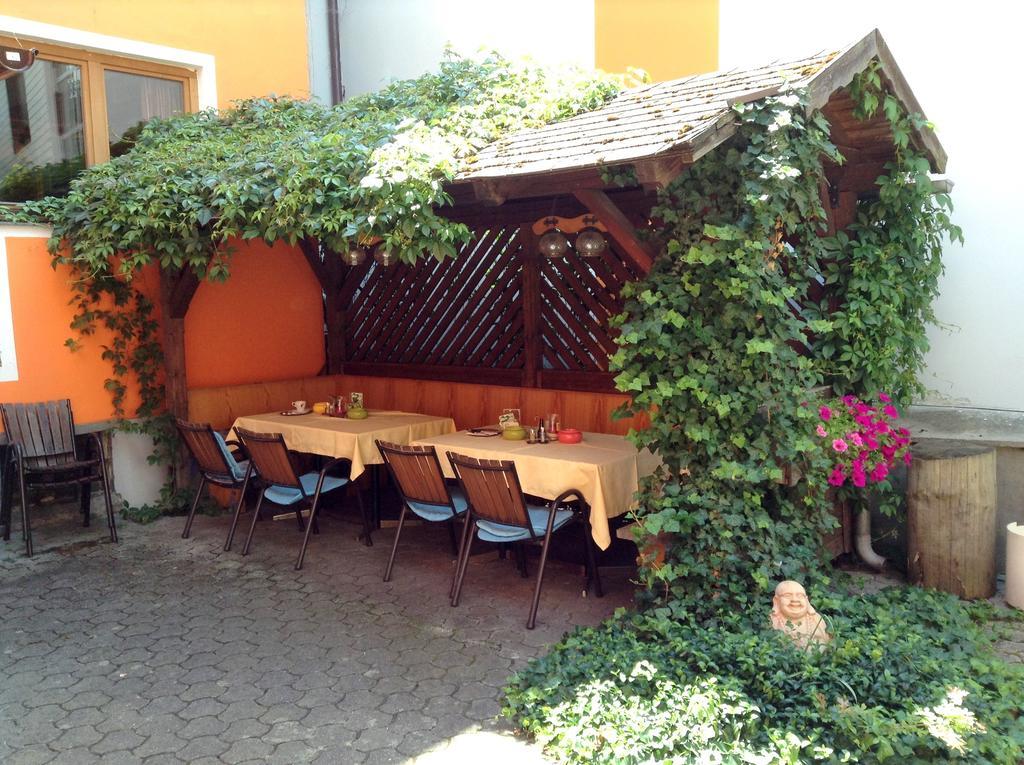 Fruehstueckspension Zur Post Reisinger Kg St Oswald Sankt Oswald bei Freistadt Exterior foto